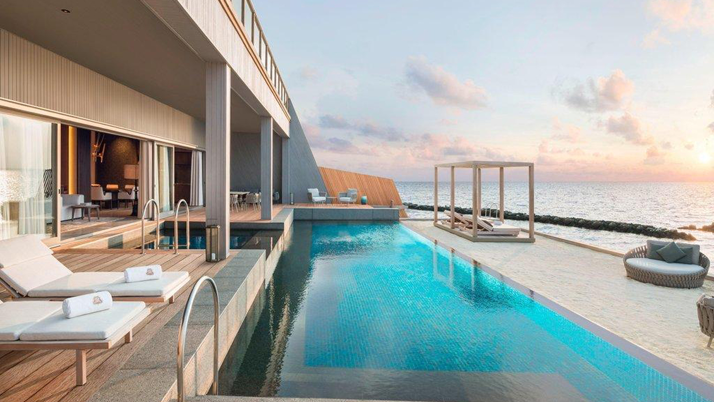 The St. Regis Maldives Vommuli Resort (2)