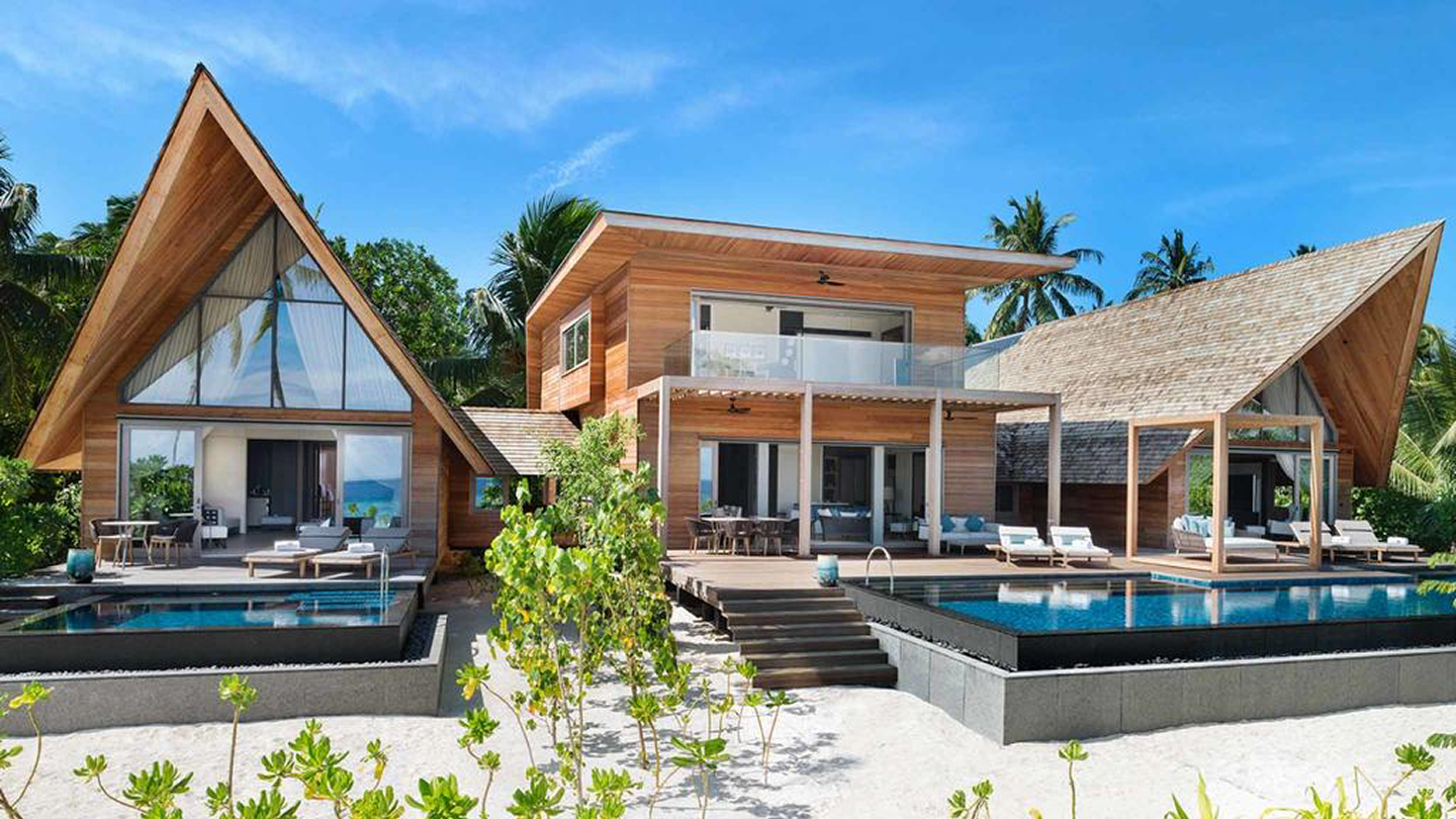 The St. Regis Maldives Vommuli Resort (3)